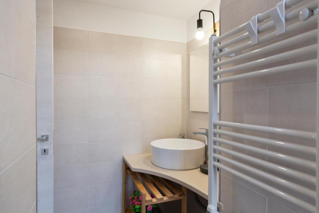 Ferienwohnung Mezzofanti - Tre Ponti Mailand Exterior foto